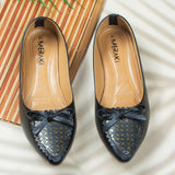 Sierra Black Flat shoe for women