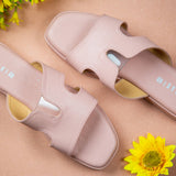 Pristine Pink Oversoft Flatform heel for women