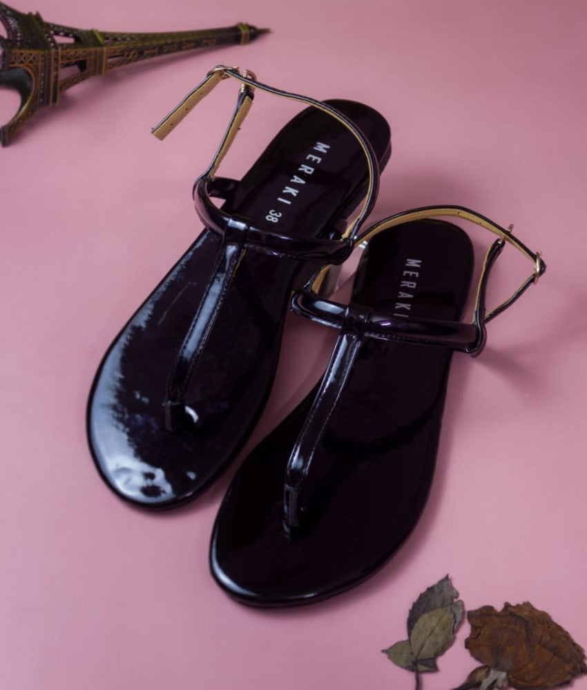 Kiara Black - Flat sandals for women